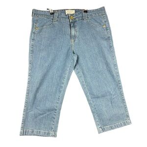 EUC Signature by Levi Strauss Women’s Light Blue Cropped Jeans 12 Misses